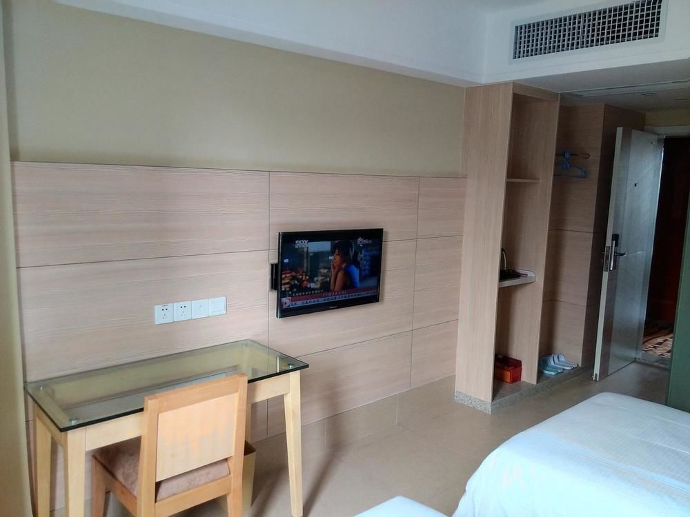 Luck 7 Inn Yichang Cbd Esterno foto